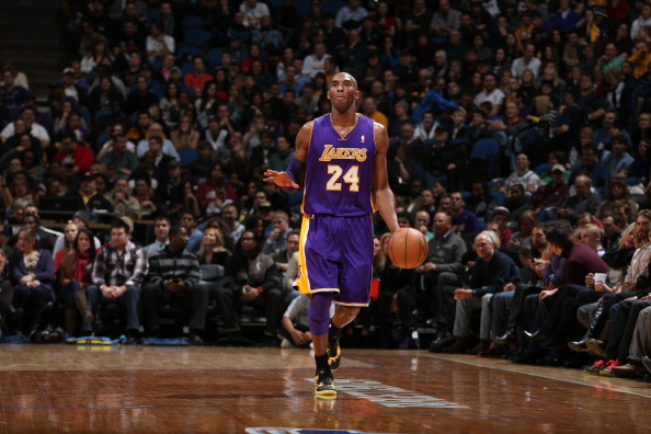 张帅深区防 张帅深区防