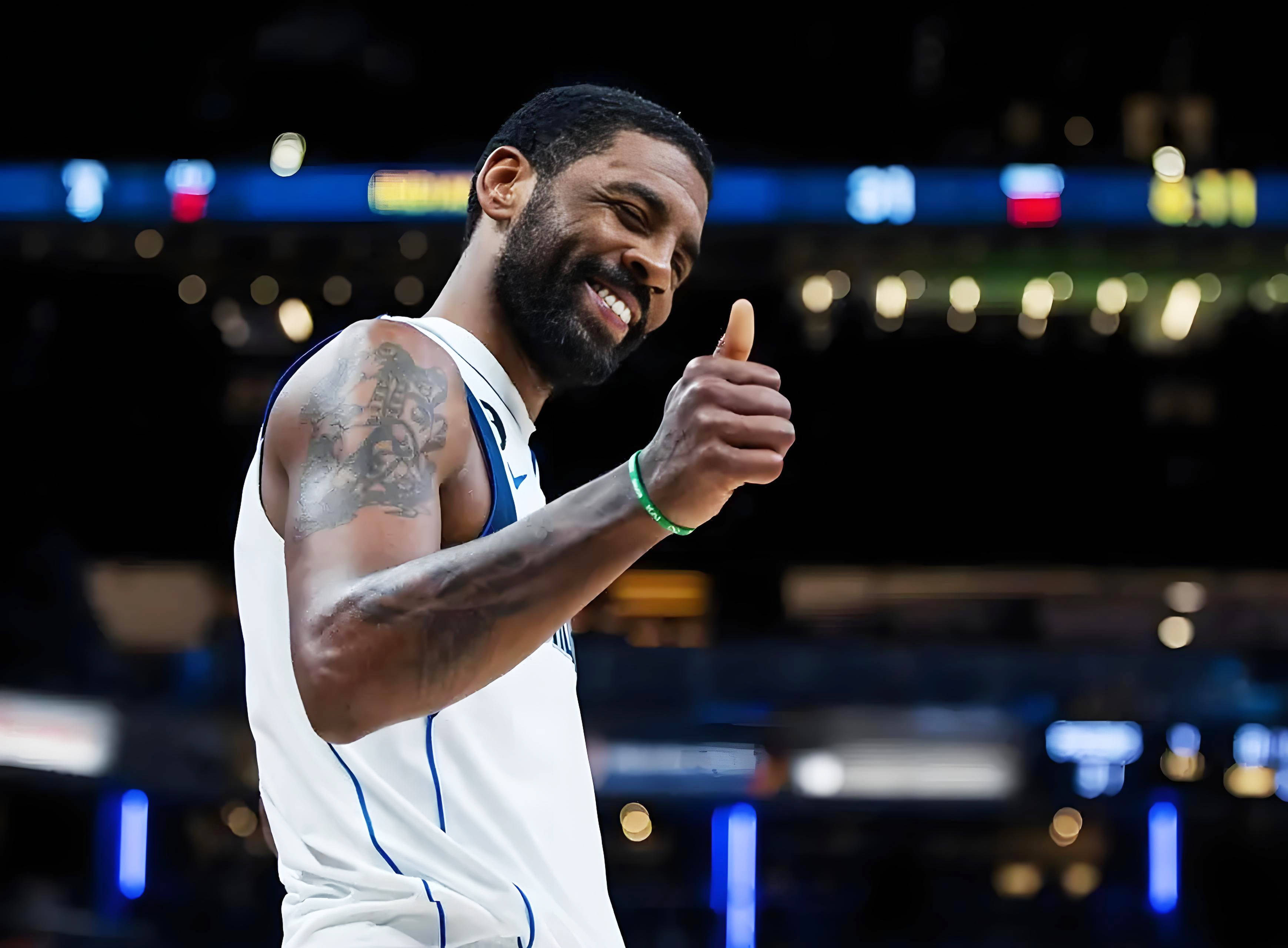 话题从哨响 话题从哨响